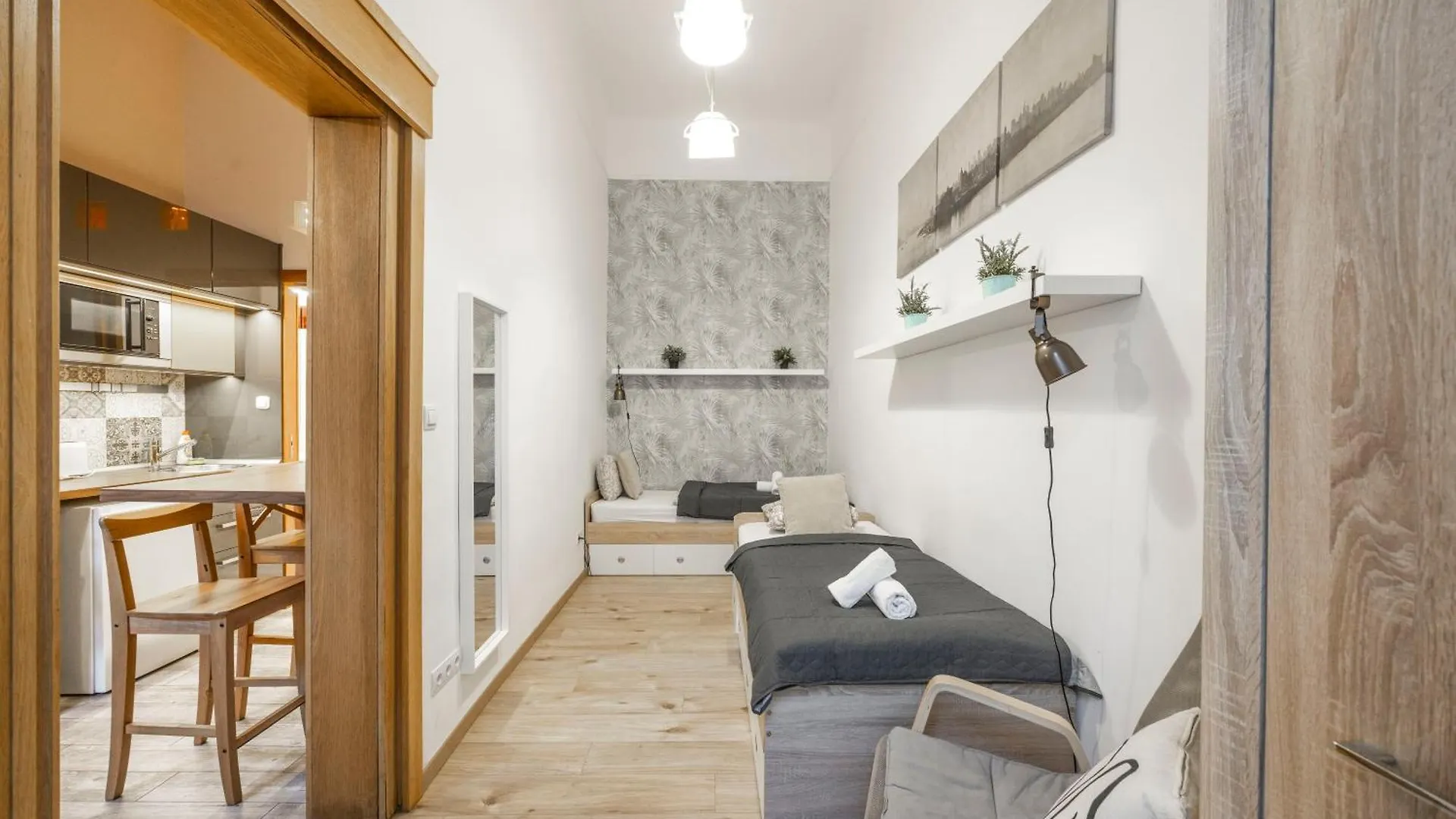 Deluxe N' Cozy City Center 2Bedrm Suite Budapest 0*,  Hungary