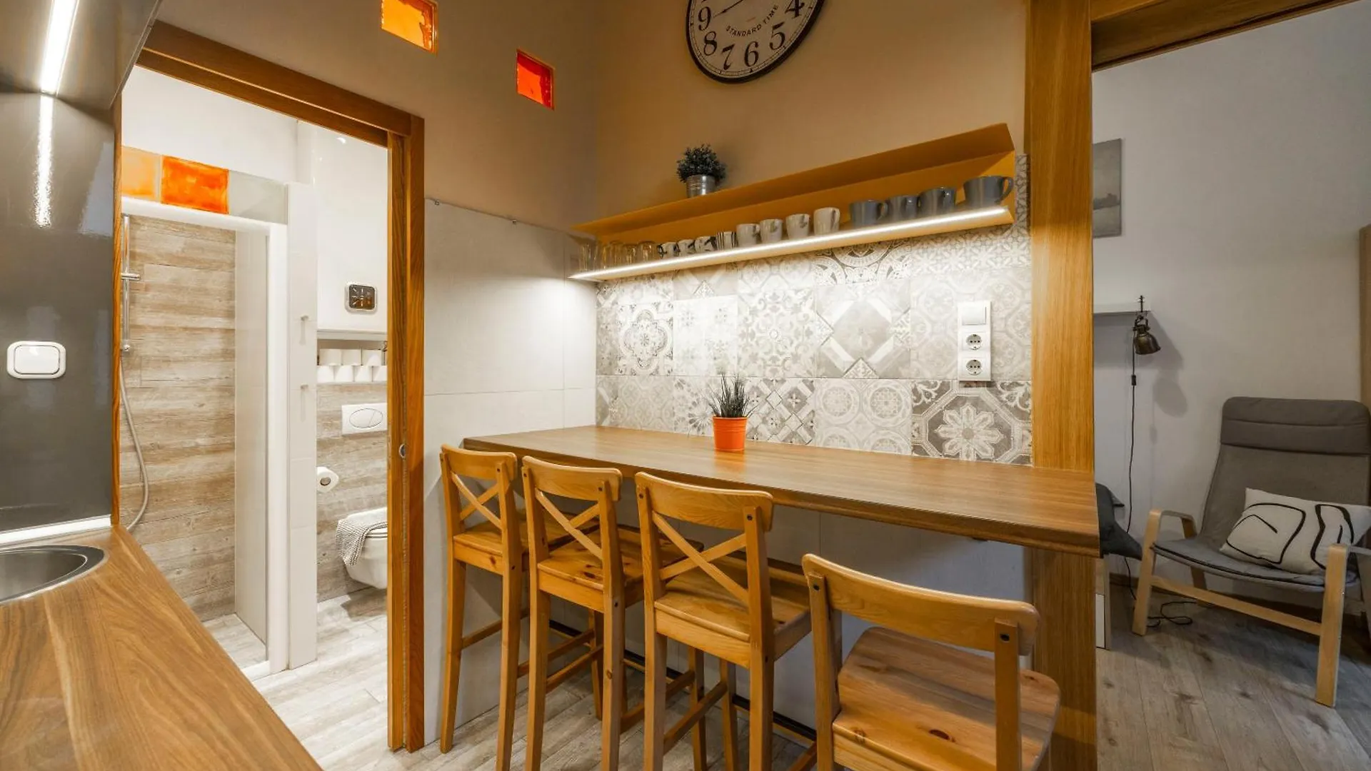 Apartment Deluxe N' Cozy City Center 2Bedrm Suite Budapest